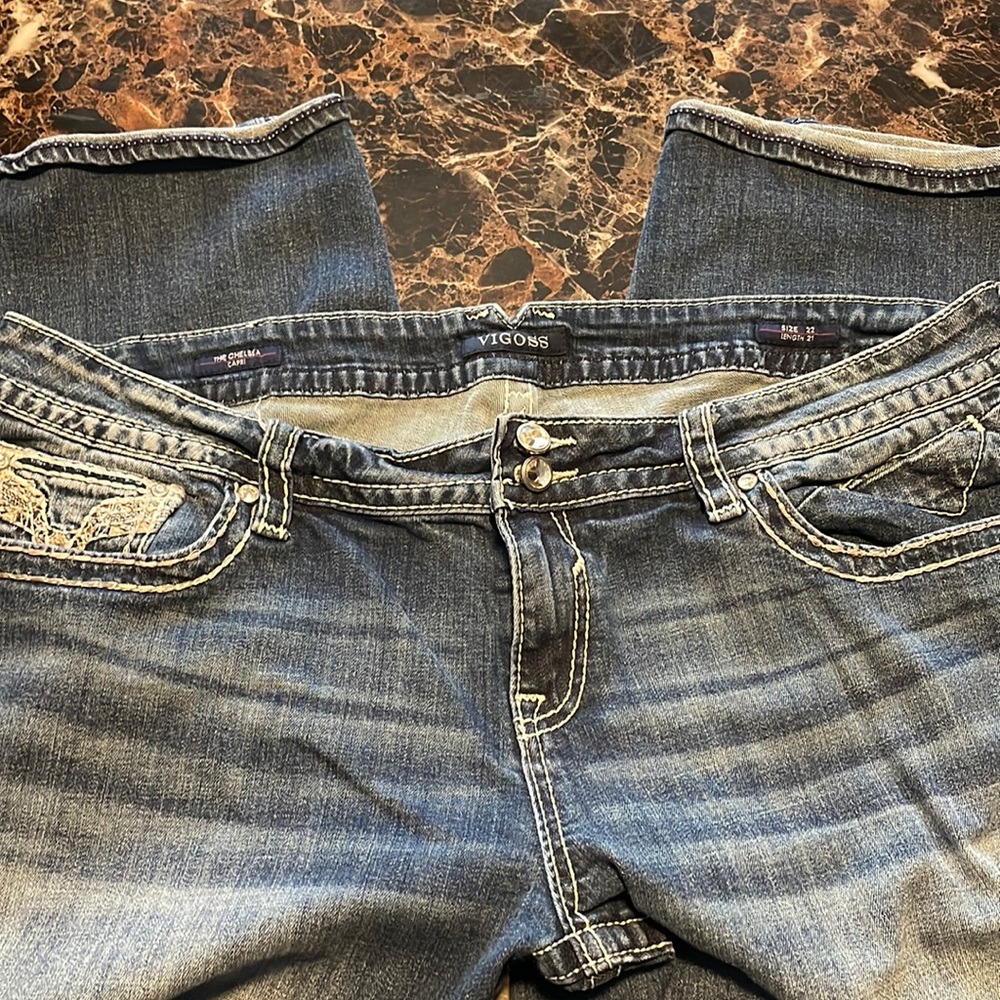Vigoss Size 22 Capri